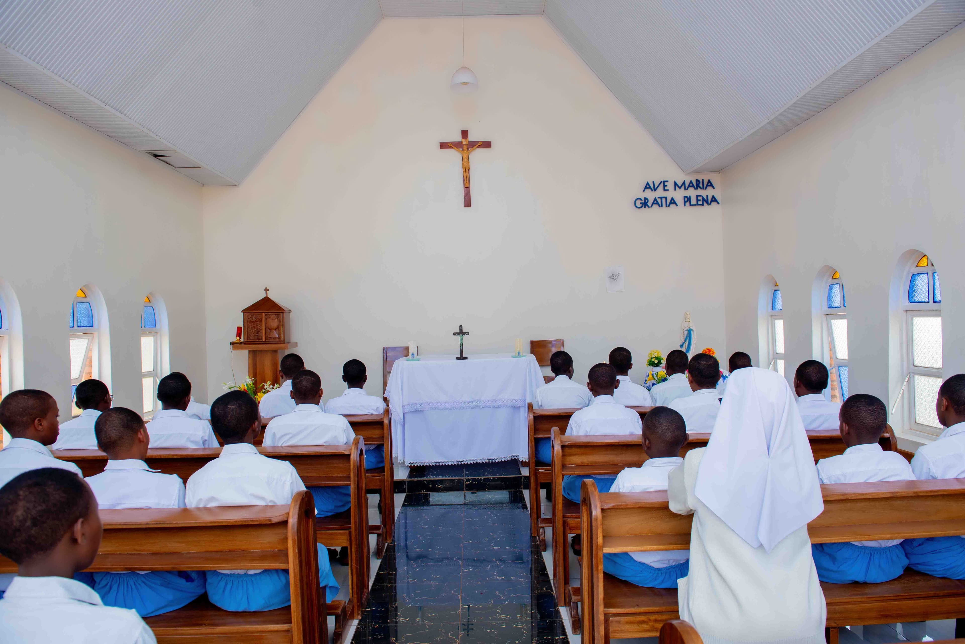 Collège Immaculée Conception Save History